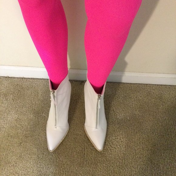 SIZE 9 RHINESTONE TRIMMED ANKLE BOOTS - Picture 4 of 7